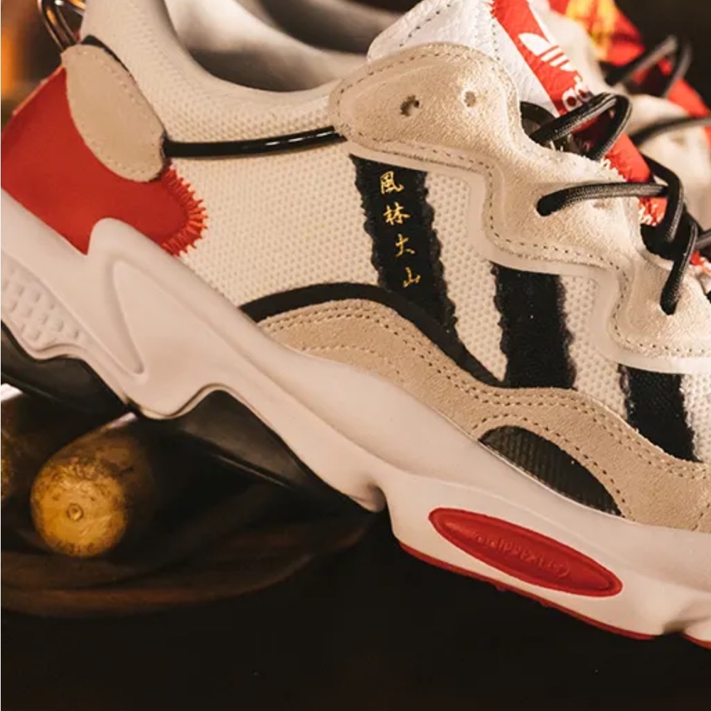 !!NEW!! Adidas Men Ozweego BAIT x Street Fighter x Ryu - Picture 2 of 9